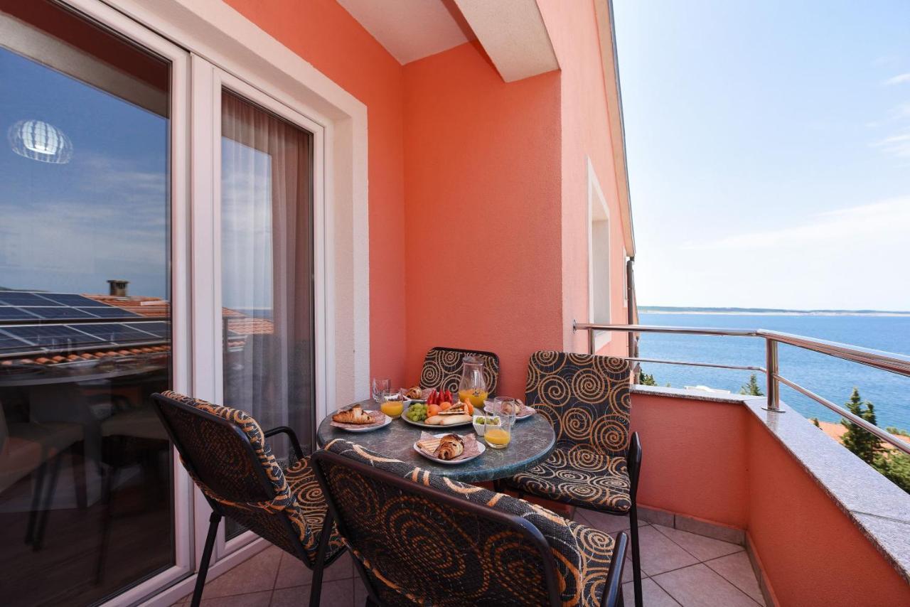 Apartments Amari Starigrad Paklenica Exterior foto
