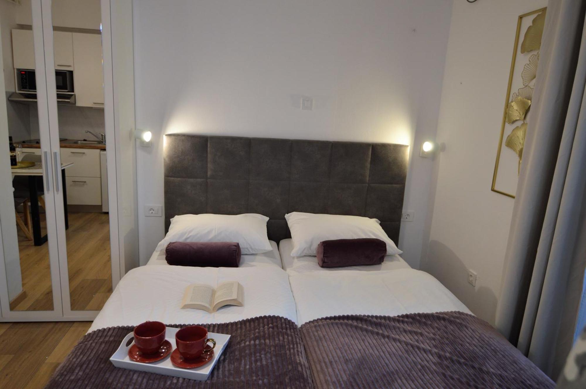 Apartments Amari Starigrad Paklenica Habitación foto