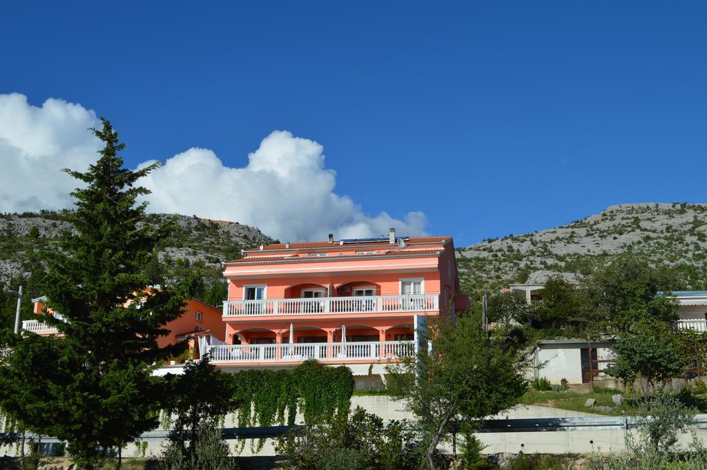 Apartments Amari Starigrad Paklenica Exterior foto